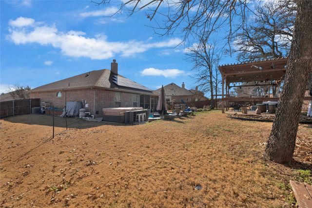 7358 Waterwell Trail, Forest Hill, TX 76140