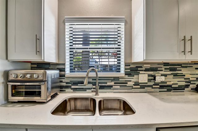 1148 FALCON DRIVE 3, Dunedin, FL 34698