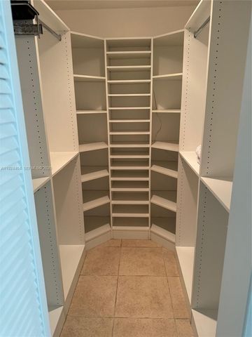 2911 SW 98th Ave 0, Miami, FL 33165