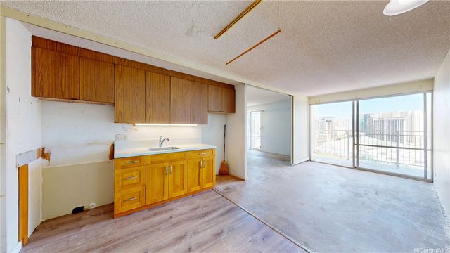 1655 Makaloa Street 2312, Honolulu, HI 96814
