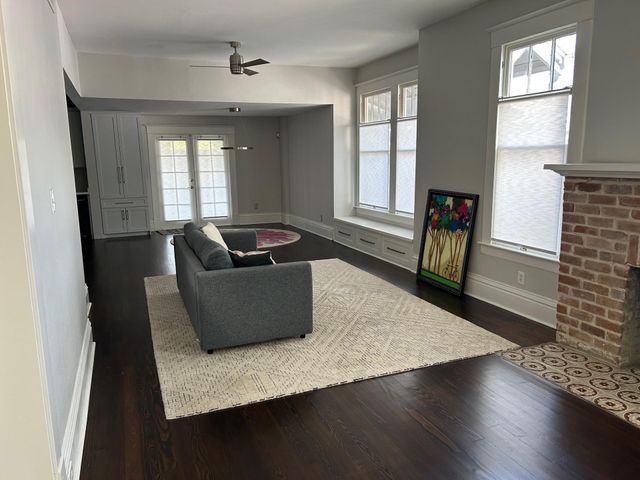 1108 Hyde Park Boulevard, Houston, TX 77006