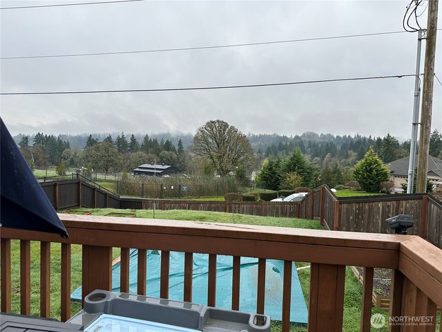 1424 W 11th Street, La Center, WA 98629