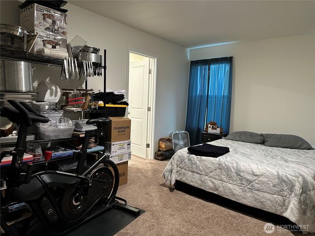 1424 W 11th Street, La Center, WA 98629