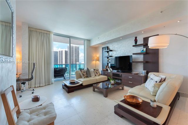 1945 S Ocean Dr 1812, Hallandale Beach, FL 33009