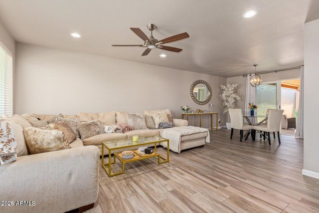 5913 E THOMAS Road, Scottsdale, AZ 85251