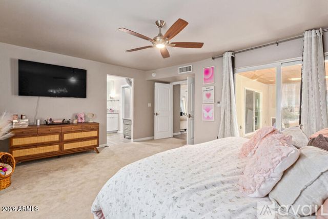 5913 E THOMAS Road, Scottsdale, AZ 85251