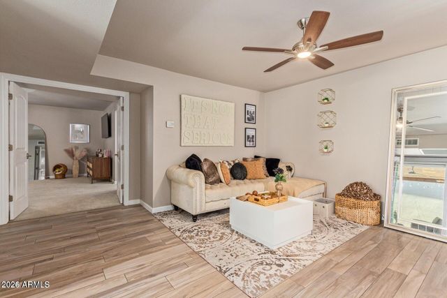 5913 E THOMAS Road, Scottsdale, AZ 85251