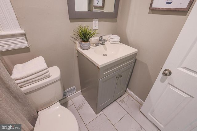 2795-1 THE ALAMEDA, Baltimore, MD 21218