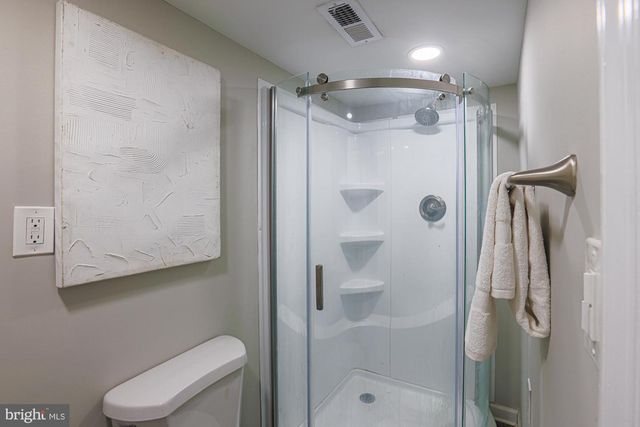 2795-1 THE ALAMEDA, Baltimore, MD 21218