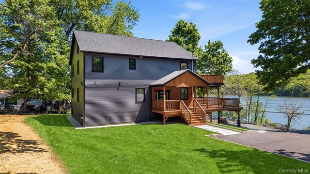 548 Lakes Road, Monroe, NY 10950