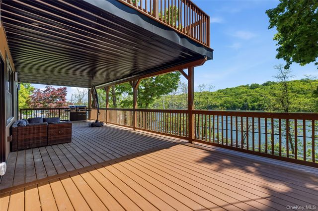 548 Lakes Road, Monroe, NY 10950