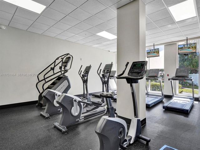 3001 S Ocean Drive 1001, Hollywood, FL 33019