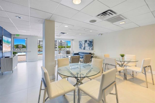 3001 S Ocean Drive 1001, Hollywood, FL 33019