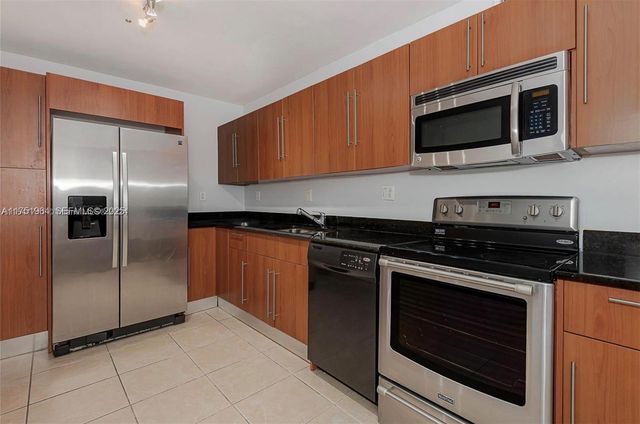 3001 S Ocean Drive 1001, Hollywood, FL 33019