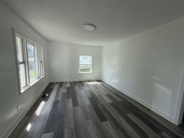 606 Pace St, Gallatin, TN 37066