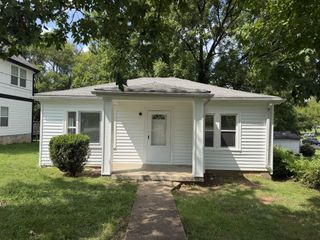 606 Pace St, Gallatin, TN 37066