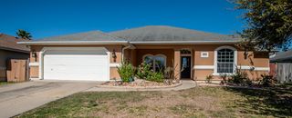 3829 Greystone Dr, Corpus Christi, TX 78414