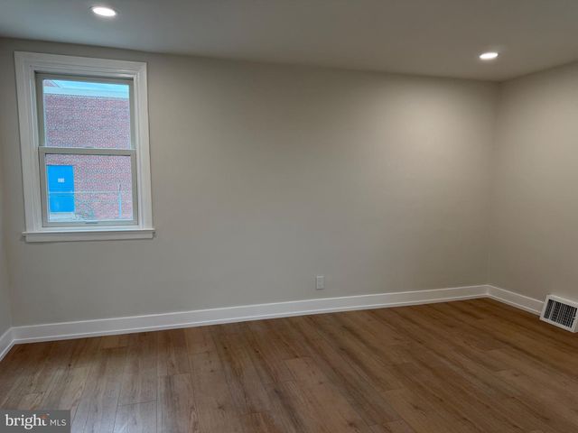 7554 FORREST AVE, Philadelphia, PA 19150