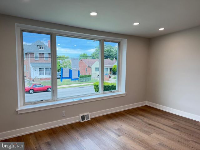 7554 FORREST AVE, Philadelphia, PA 19150