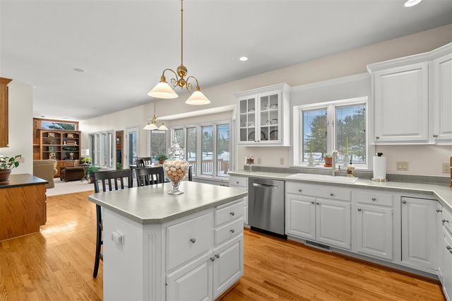 8863 W Pq Avenue, Mattawan, MI 49071