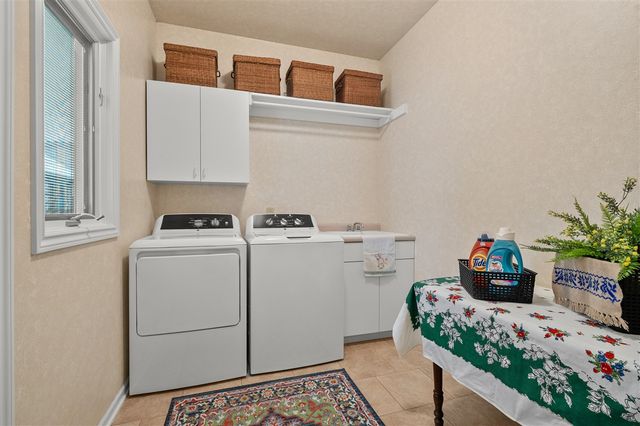 8863 W Pq Avenue, Mattawan, MI 49071