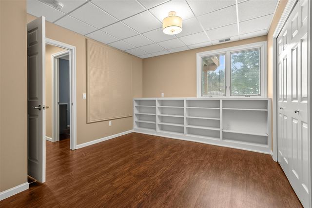 8863 W Pq Avenue, Mattawan, MI 49071