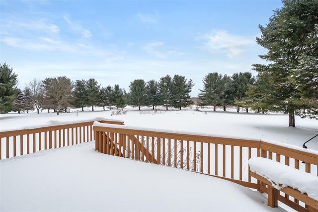 8863 W Pq Avenue, Mattawan, MI 49071