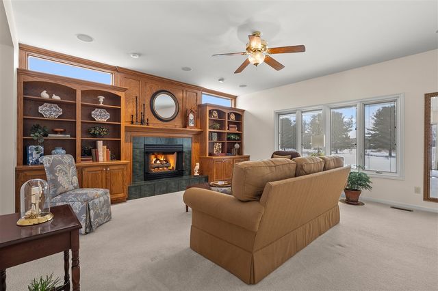 8863 W Pq Avenue, Mattawan, MI 49071