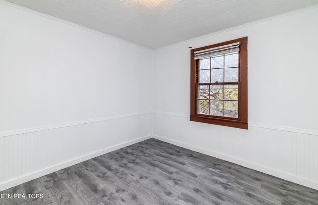 5501 Lake Shore Drive, Knoxville, TN 37920