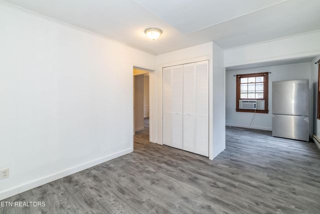 5501 Lake Shore Drive, Knoxville, TN 37920