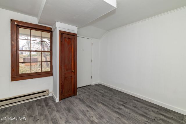 5501 Lake Shore Drive, Knoxville, TN 37920