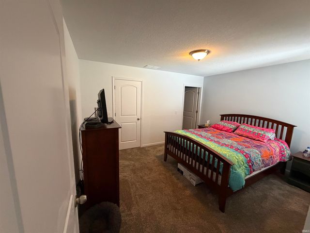 1241 Oak Grove Place, Decatur, IN 46733