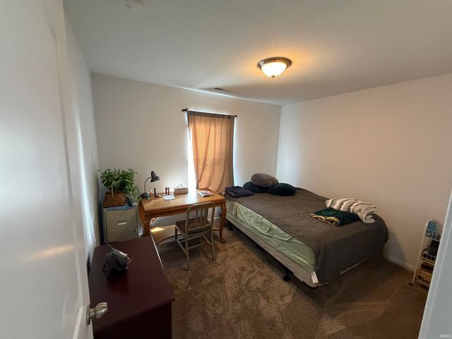 1241 Oak Grove Place, Decatur, IN 46733