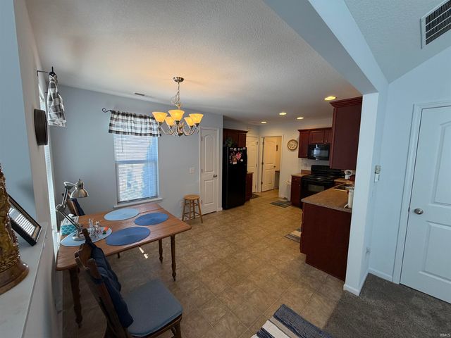 1241 Oak Grove Place, Decatur, IN 46733