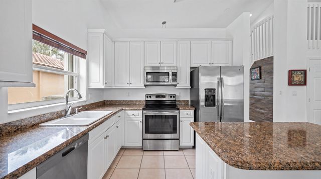 11124 Narragansett Bay Court, Wellington, FL 33414