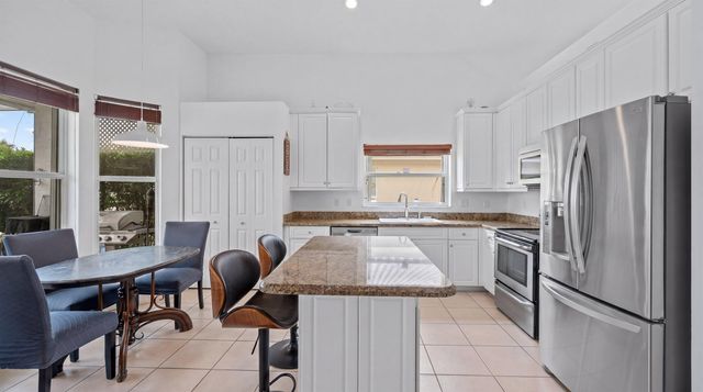 11124 Narragansett Bay Court, Wellington, FL 33414