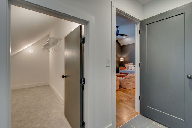 406 Myrtle St, Nashville, TN 37206