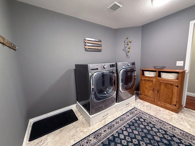 49114 Beulah Way, Mattawan, MI 49071