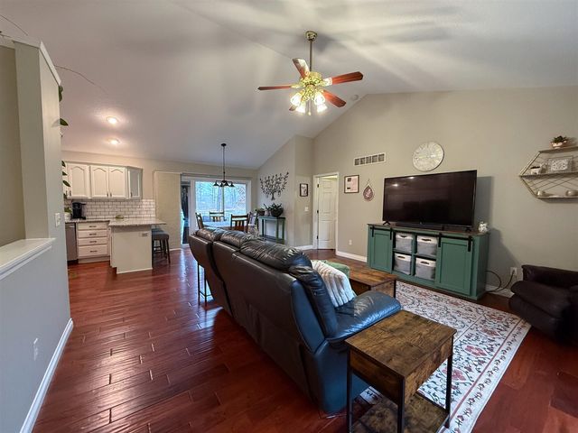 49114 Beulah Way, Mattawan, MI 49071