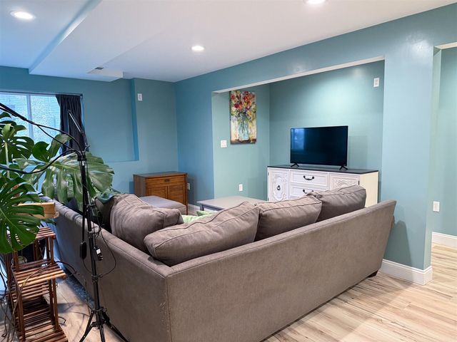 49114 Beulah Way, Mattawan, MI 49071