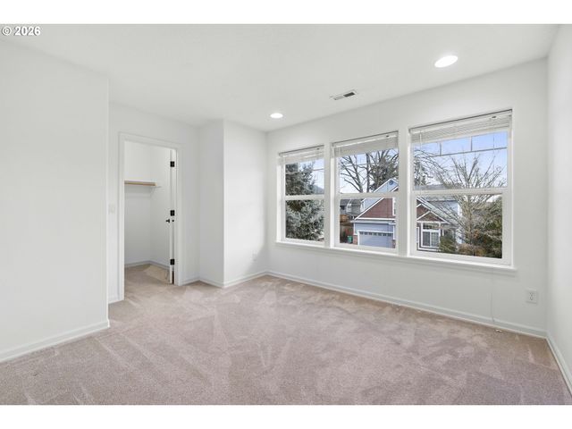 7783 Sw LAIRD Pl, Beaverton, OR 97007