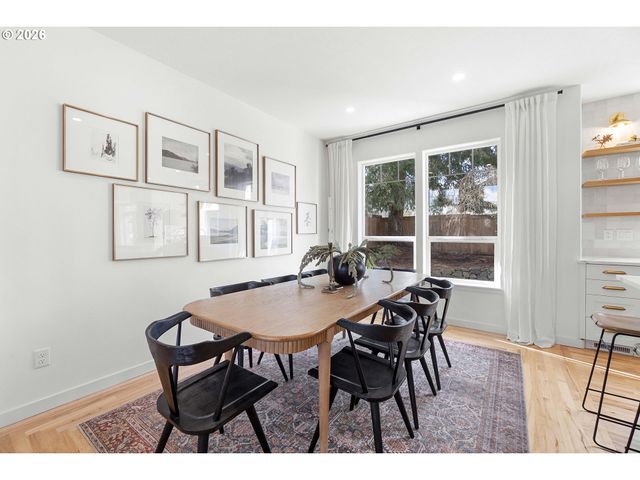 7783 Sw LAIRD Pl, Beaverton, OR 97007