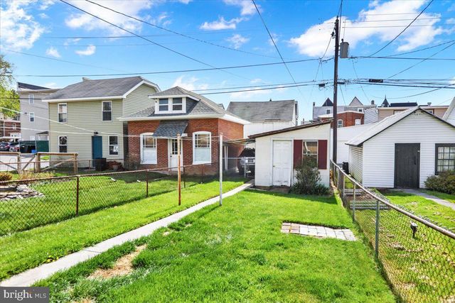 258 E WALNUT ST, Kutztown, PA 19530