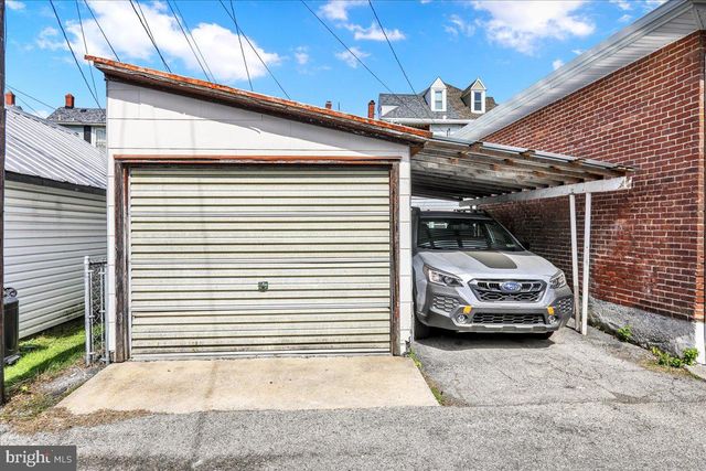 258 E WALNUT ST, Kutztown, PA 19530