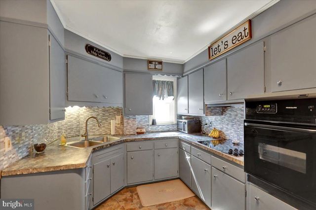 258 E WALNUT ST, Kutztown, PA 19530