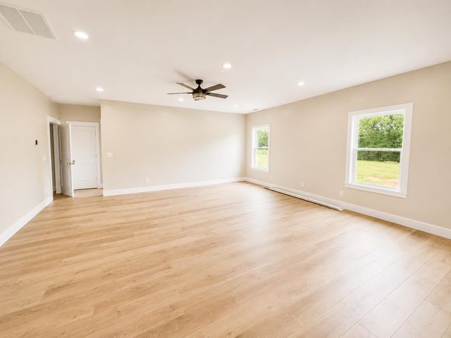 461 Cooley Springs School Road, Chesnee, SC 29323