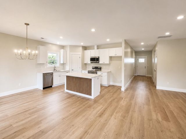 461 Cooley Springs School Road, Chesnee, SC 29323