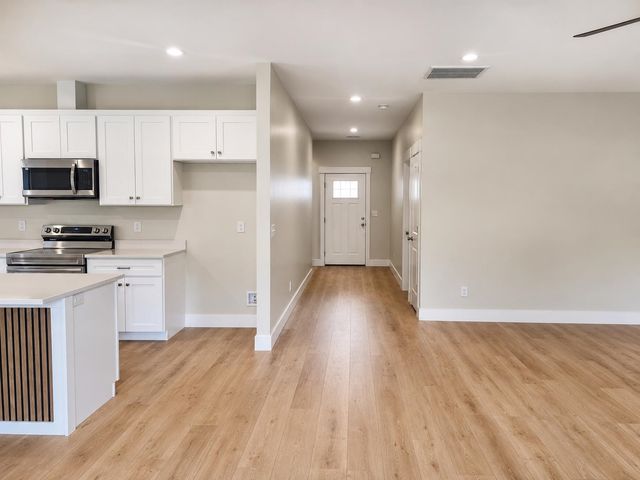 461 Cooley Springs School Road, Chesnee, SC 29323