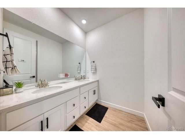 2867 Fellswoop Dr, Castle Rock, CO 80108