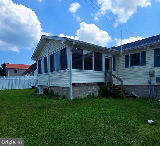 38182 PINEY POINT RD, Ocean View, DE 19970